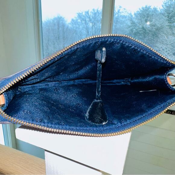 Tory Burch - Kerrington Red Agate Lyon Stripe in Navy - Picture 6 of 7